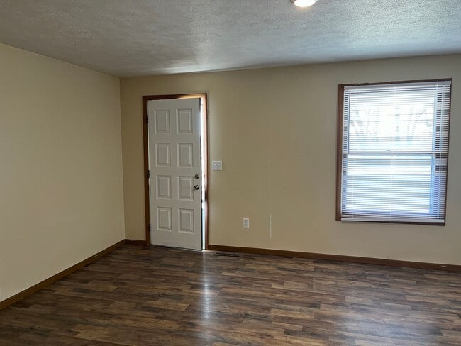 Photo - 811/813 Poplar Unit 813