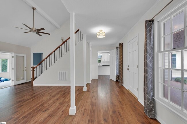 Photo - 203 Roper Mountain Rd Ext