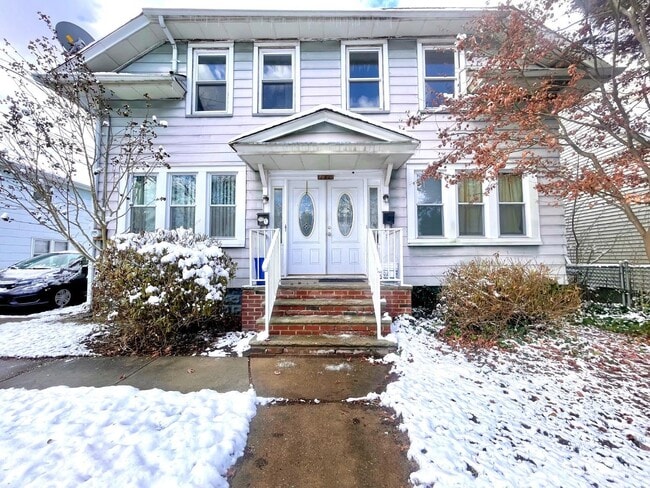 Photo - 140 Barnard St Apartment