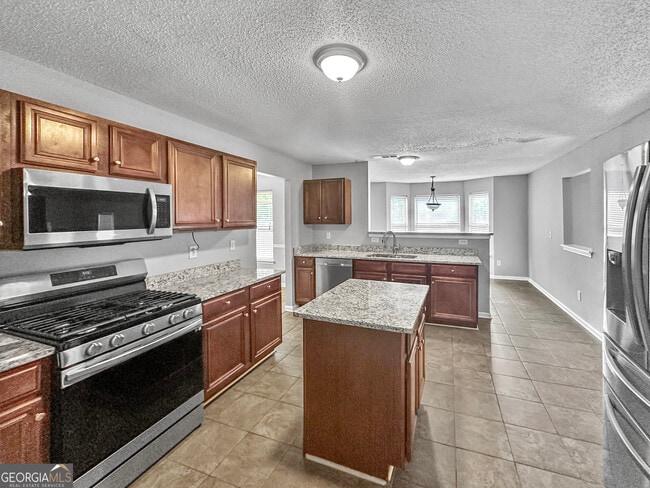 Photo - 2053 Reflective Waters Rd