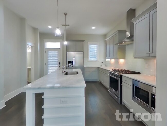 Photo - 6813 Charlotte Pike