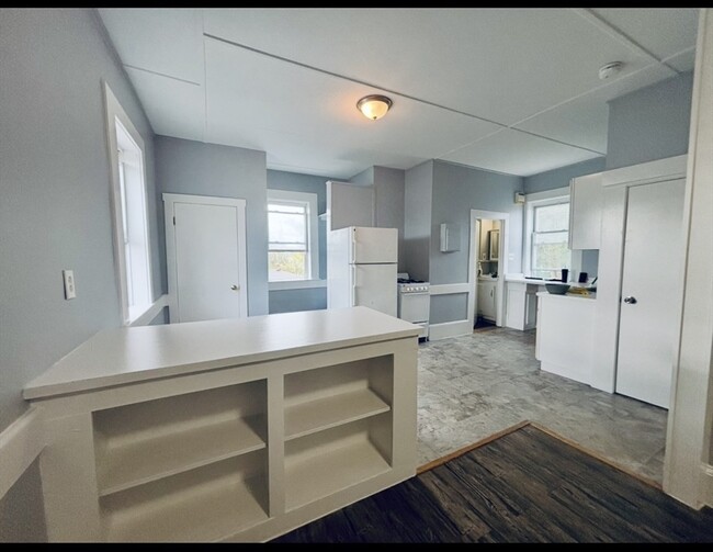 Photo - 11 Park St Apartment Unit 4