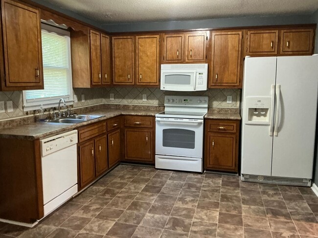 Photo - 1705 Setter Rd
