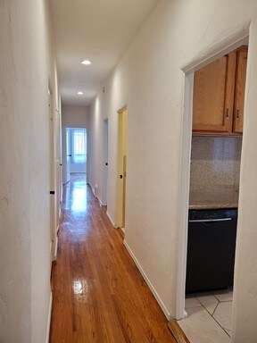 435-437 N Hayworth Ave