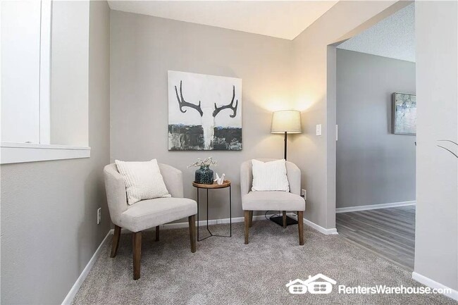 Photo - 1933 E 25th St