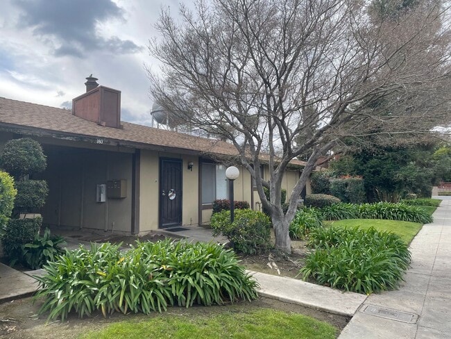 Building Photo - 3366 - Atreya Unit D