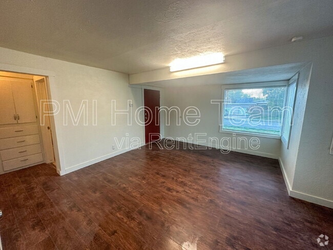 Building Photo - 889 Bel Mar Dr Rental