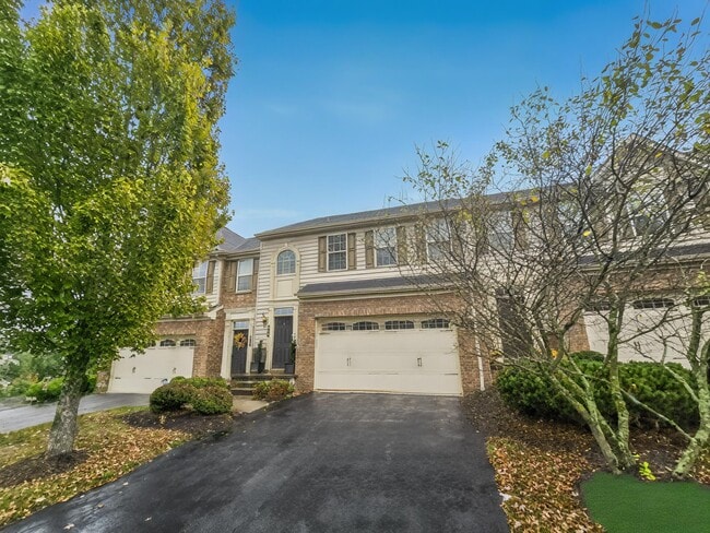 Building Photo - 813 Fairgate Dr Rental