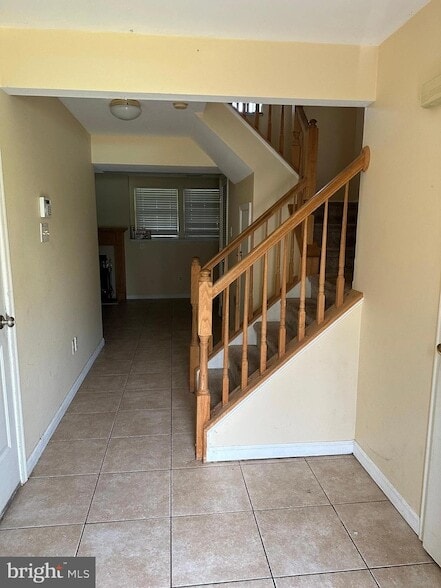 Photo - 108 Steven Ln