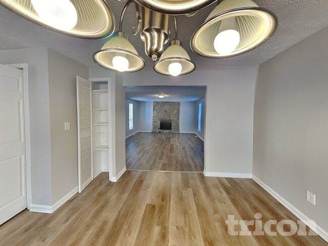 Photo - 5577 Mountain Park Way