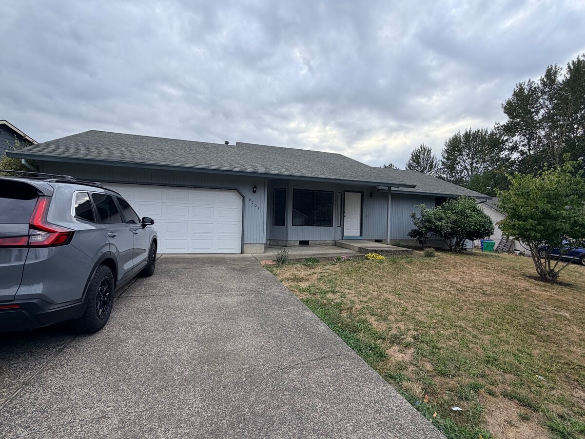 Photo - 6701 SE 115th Ave