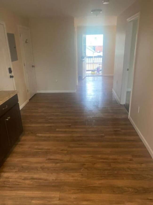 Photo - 32 North St Unit 3