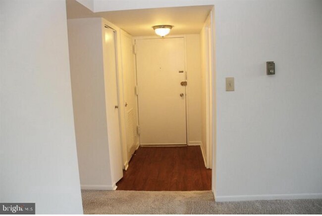 Photo - Spacious 2 bed 2 bath condo in Reston! Unit 12B