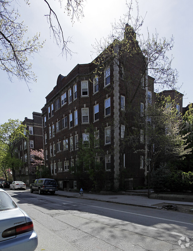 Building Photo - Chauncy Court Apartments
