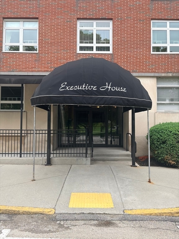 Photo - 80 Salisbury St Unit 302