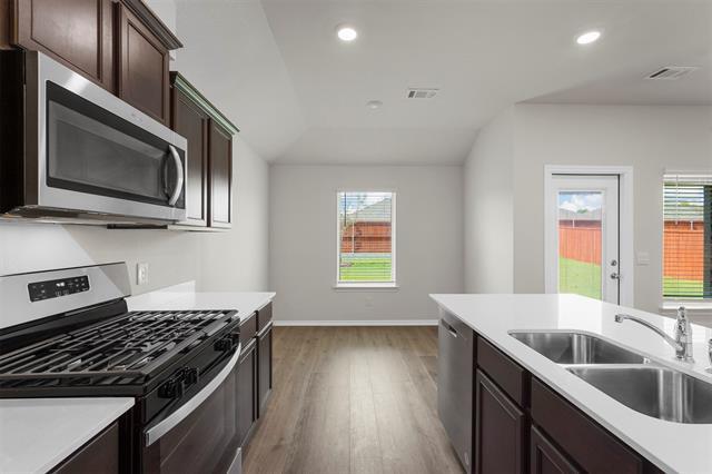 Photo - 2428 Montgomery St