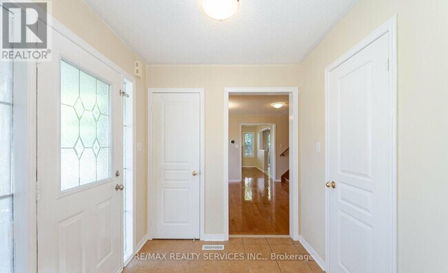 Photo - 5616 Margarita Crescent