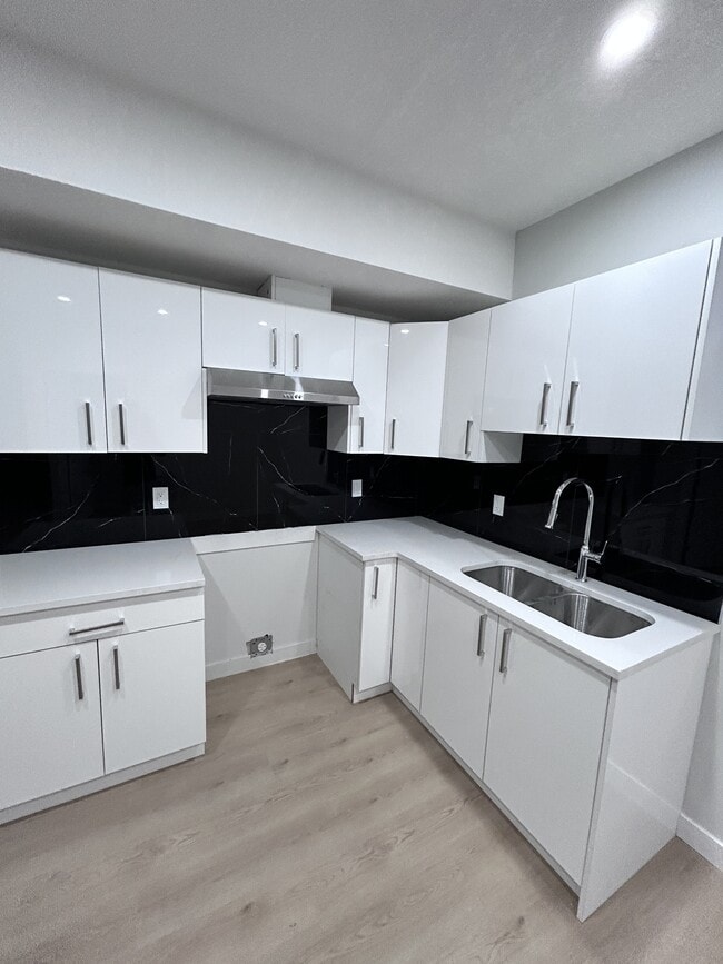 Photo - 5146 Kinney Wy SW