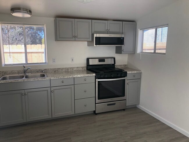 Photo - 5457-5457 San Anselmo Rd Unit 5455-1