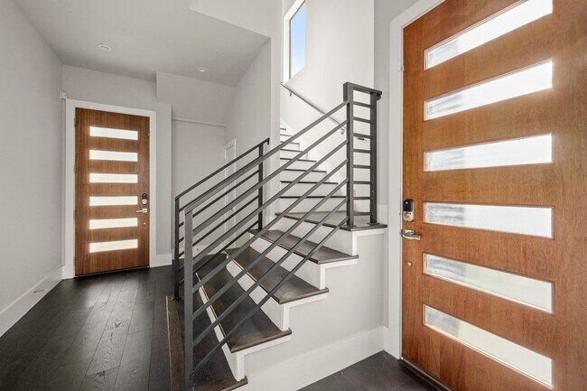 Photo - 1615 Wheeler Ave