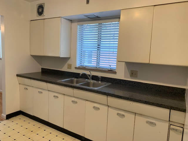 Photo - 3434 Linwood Ave Unidad 2L