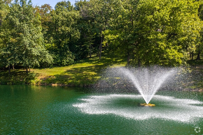 Photo - Kirkwood Bluffs