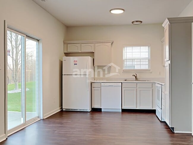 Photo - 19344 Fox Chase Dr