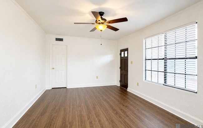 Photo - 2961 Greenwood Dr