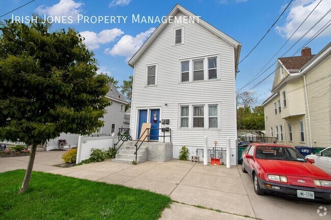Building Photo - 180 Mackinaw St Unit Apt.4