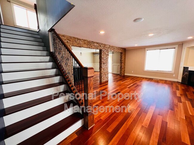 Photo - 12607 NE 27th Way