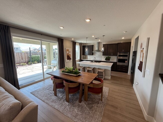 Photo - 1237 Dignity Wy