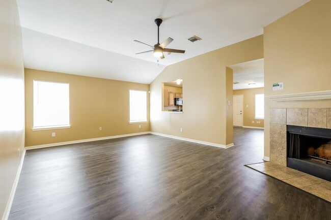 Building Photo - 16039 Imperial Forest Ln Rental