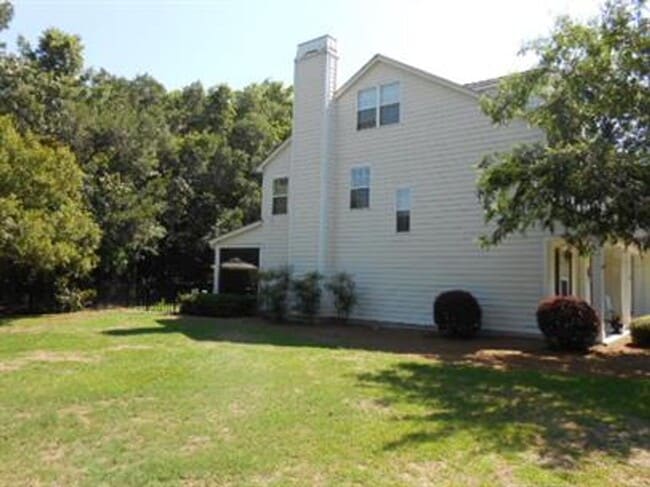10 Blythe Island Ct