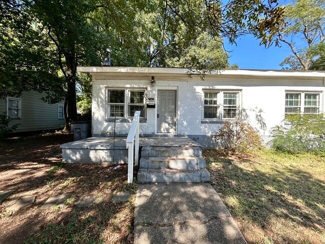 Building Photo - 2547 Pinckney Ave