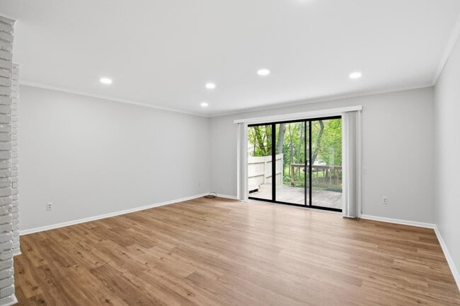 Photo - 1234 S Timberview Trail