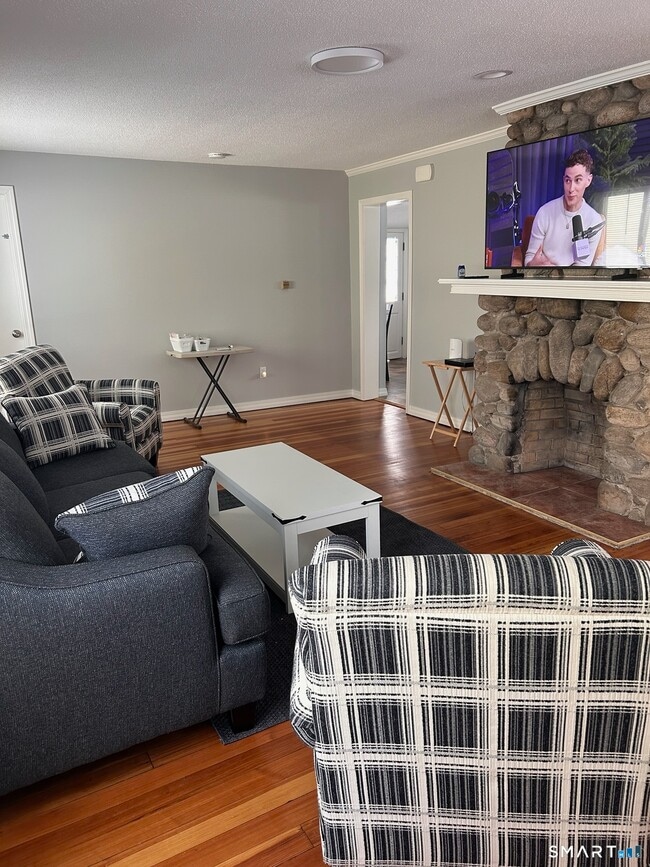 22 Indianola Rd
