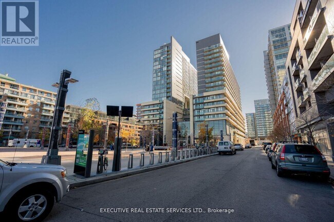 Photo - 36 Lisgar St Unit 1902 E