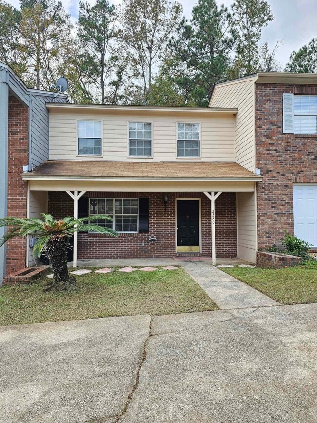Photo - 2388 Gregory Dr