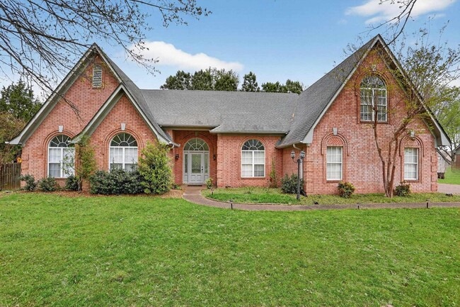 Building Photo - 160 Cottonwood Dr