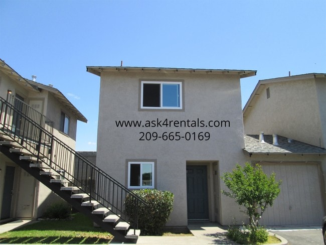 Building Photo - 200 Northwoods Ave