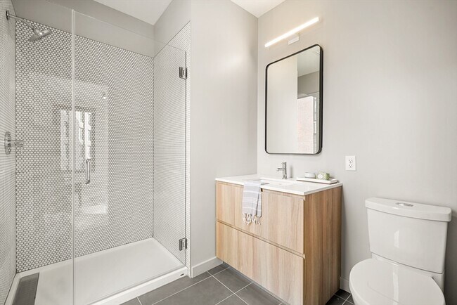 Photo - 21-35-35 W 2nd St Unit 610