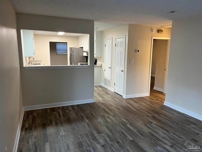 Photo - 7817 Deborah Dr