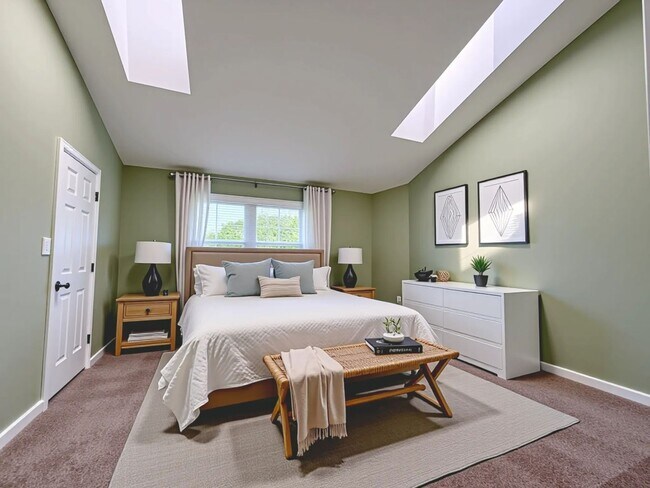 Photo - 2 Bedroom 2.5 Bathroom in Hummelstown!