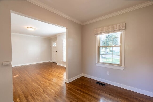 Photo - 1341 S Erie Ave