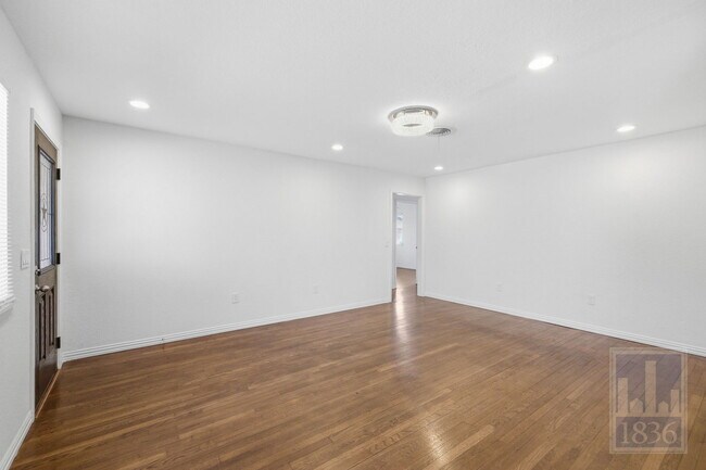 Photo - 4405 Terrilance Dr