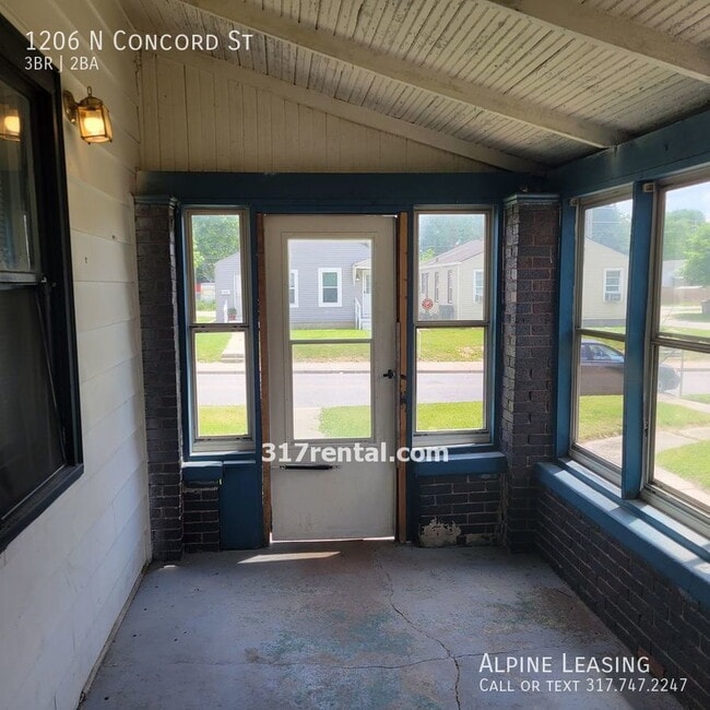 Photo - Near Westside 3BR/2BA House w/Garage!