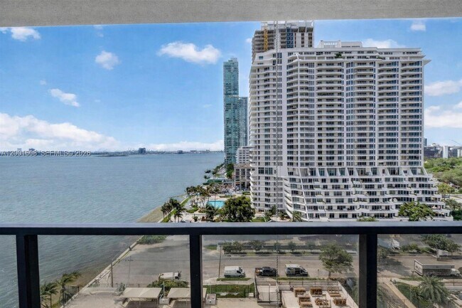 Photo - 600 NE 36th St Unit 1220