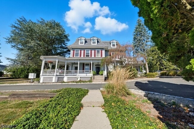 Photo - 410 Cornelia St