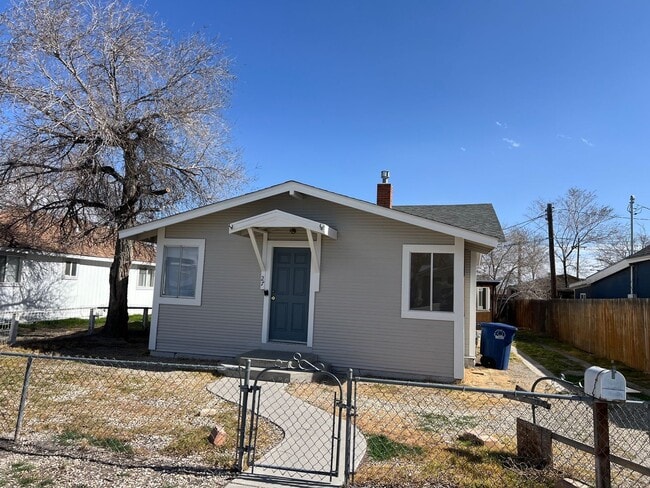 Building Photo - Charming 3 Bedroom Home in Fallon!
