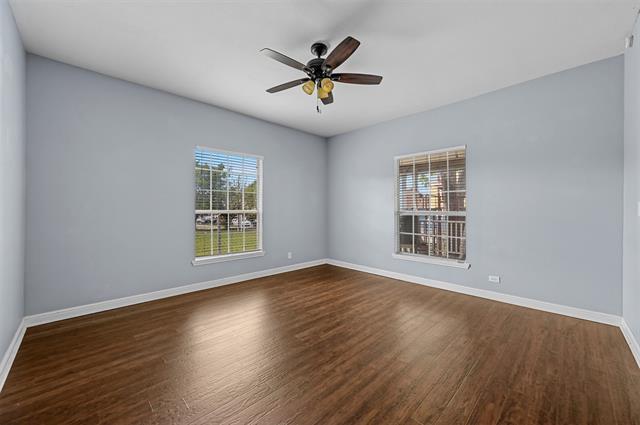 Photo - 420 E 9th St